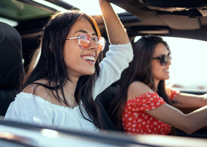 girls in car