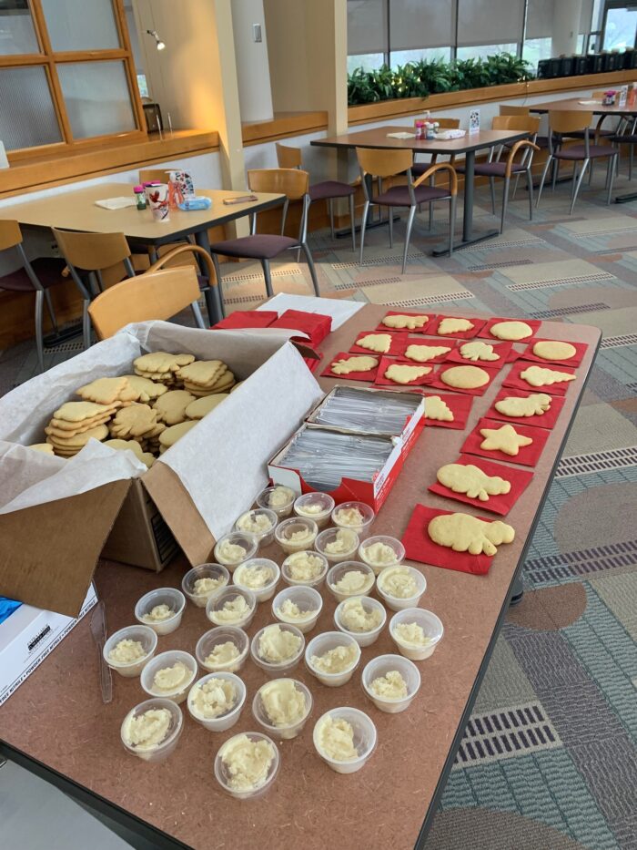 Reynolds and Reynolds Cookie Decorating Event where MyUSA was a sponsor